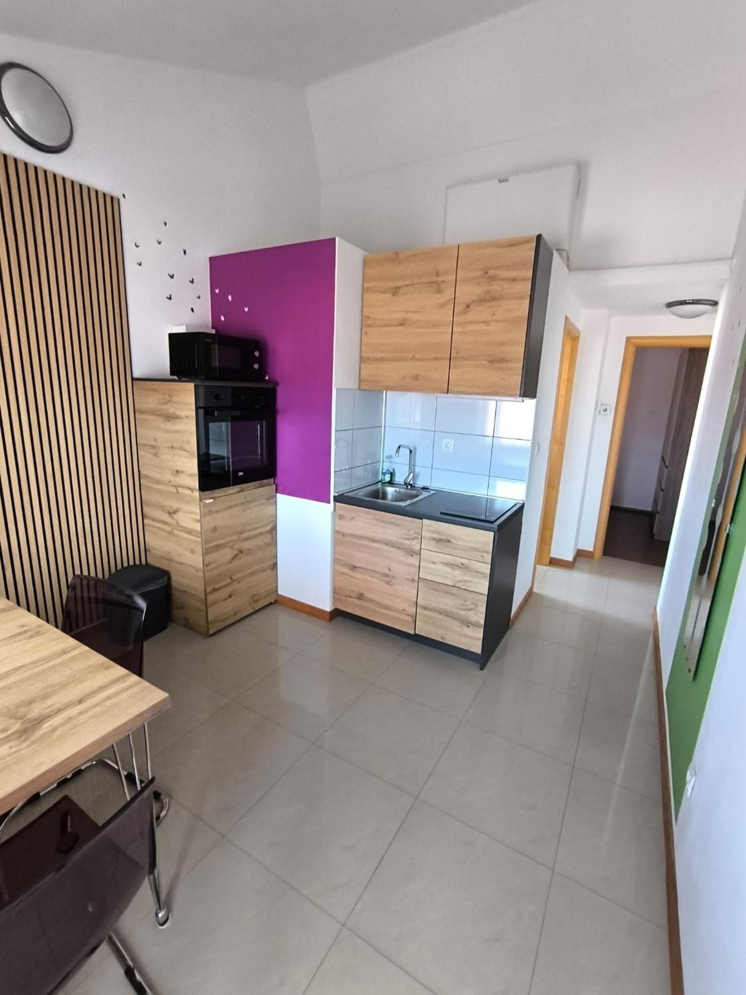 Apartments Pongrac 茨雷斯 外观 照片