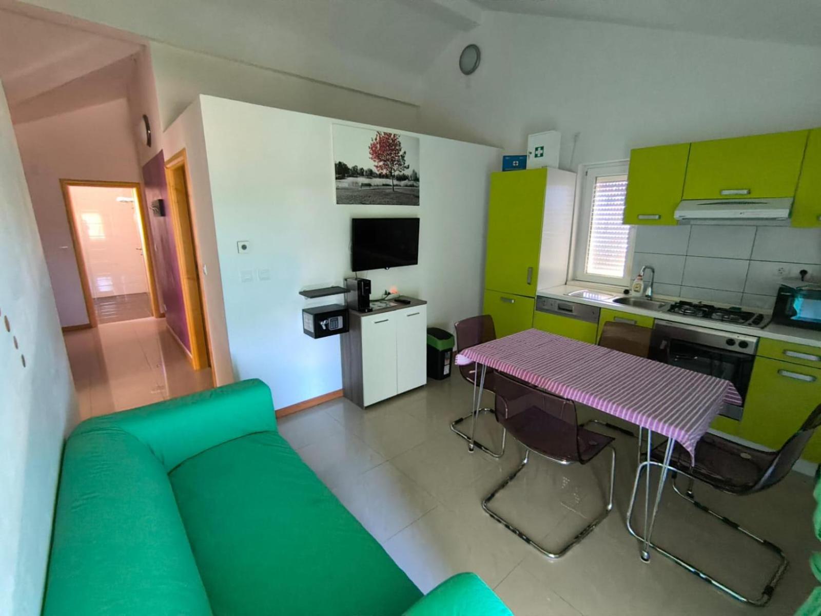 Apartments Pongrac 茨雷斯 外观 照片