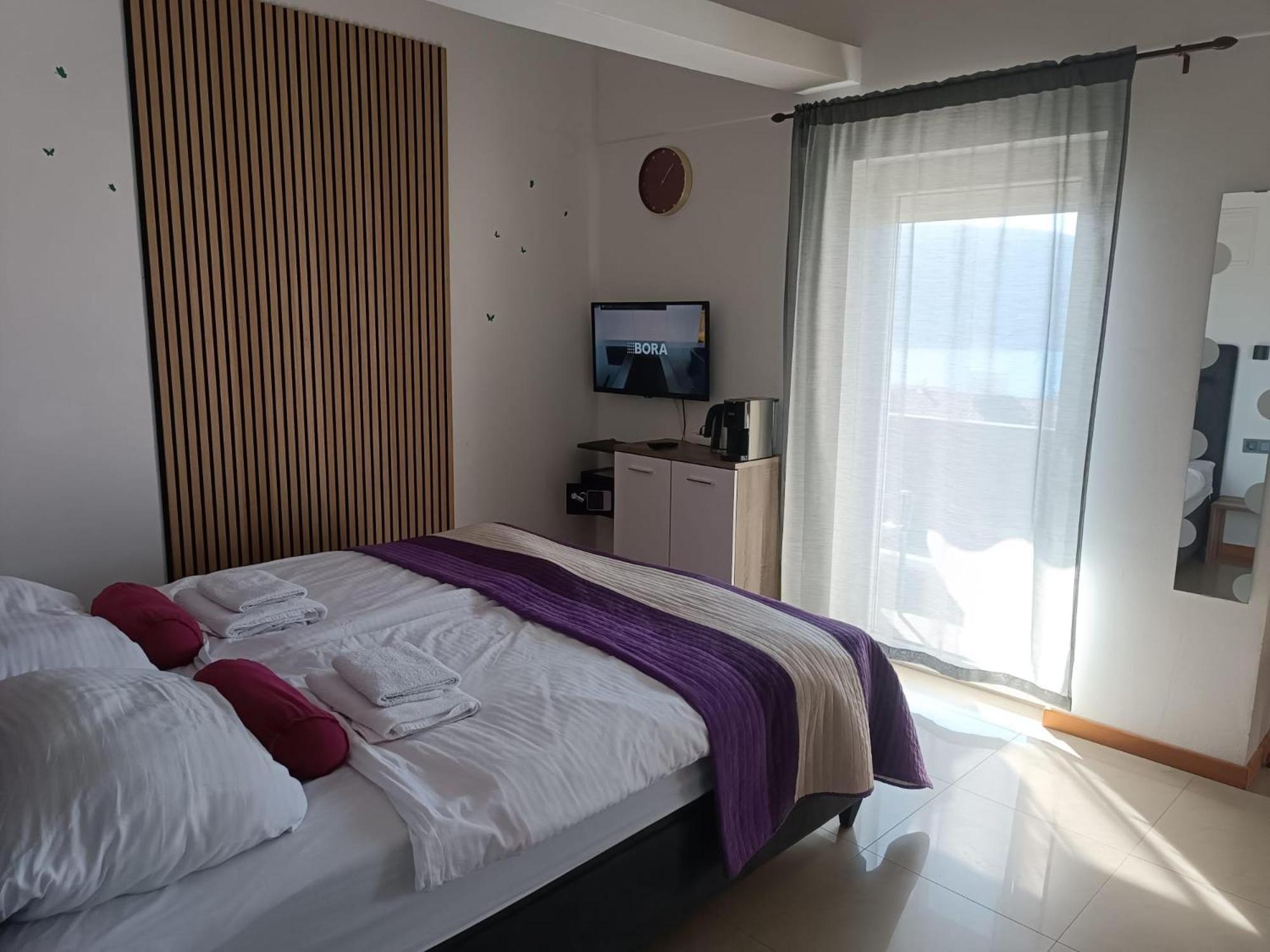 Apartments Pongrac 茨雷斯 外观 照片
